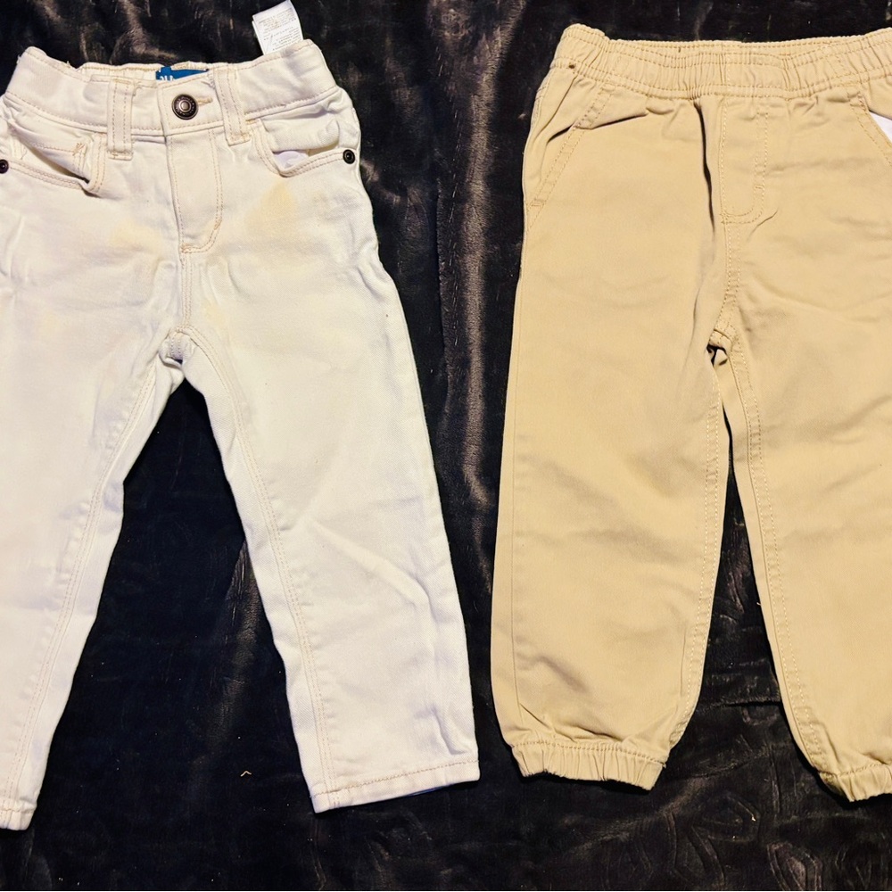 Kids Beige and White Pants Set bundle Calvin Klein and Old Navy 18 to 24 months